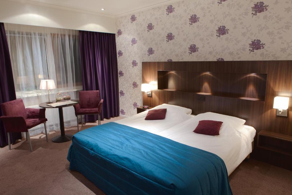Hotel Het Landhuis Oldenzaal Luaran gambar